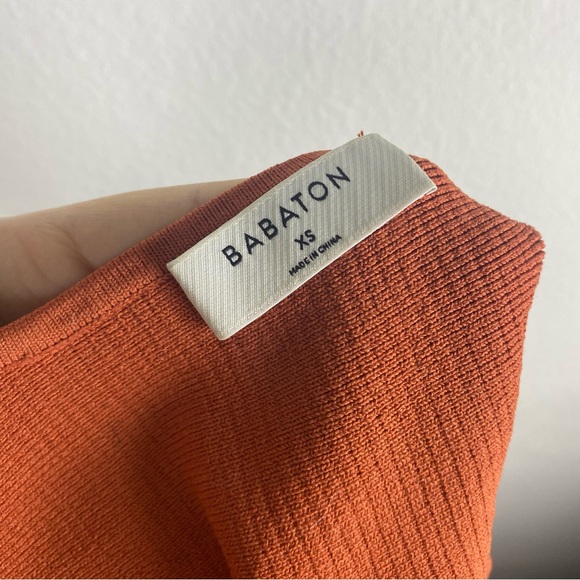 Aritzia Babaton Women’s XSmall Cropped Tank Top Ribbed Burnt Orange‎ Stretch - Picture 2 of 4